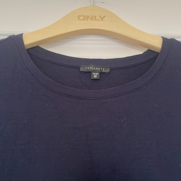 Dynamite Navy Blue T-Shirt with Floral Lace Hem - Picture 3 of 7